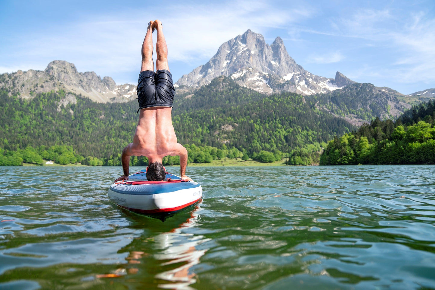 Aqua Marina Hyper 12’0″ SUP: Inflatable All-Around Board for Beginners and Experts