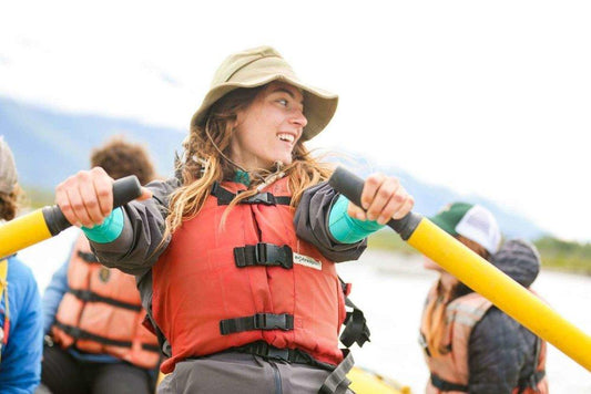 How To Choose A Life Jacket For Your Paddling Adventures? - Trails And Lakes
